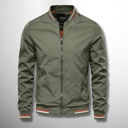 Men's Lightweight Water-Repellent Jacket with Zipper Closure | Ideal for Spring and Autumn